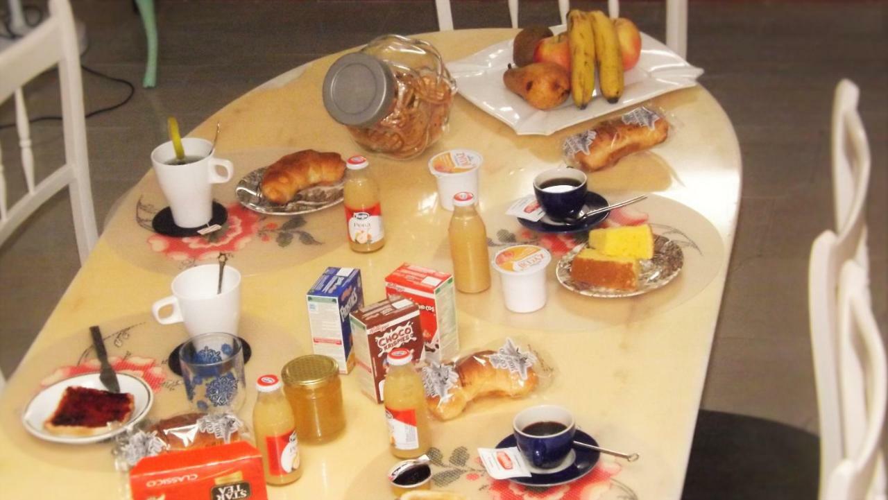 Domus Tua Bed & Breakfast Пиетрелчина Екстериор снимка