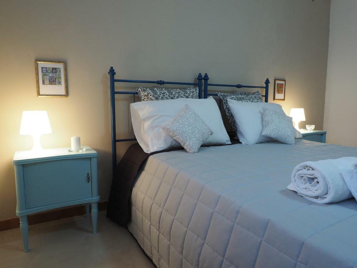 Domus Tua Bed & Breakfast Пиетрелчина Екстериор снимка
