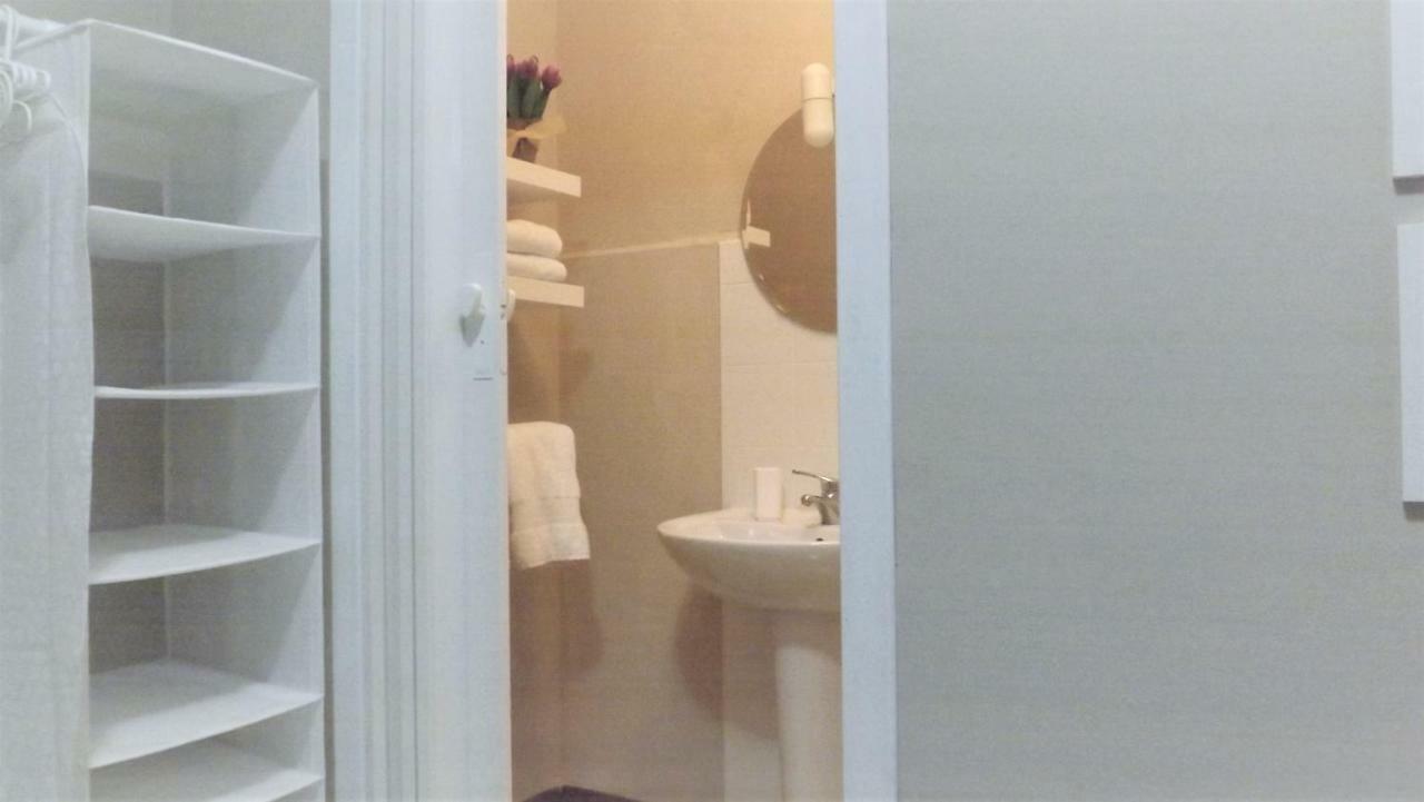 Domus Tua Bed & Breakfast Пиетрелчина Екстериор снимка