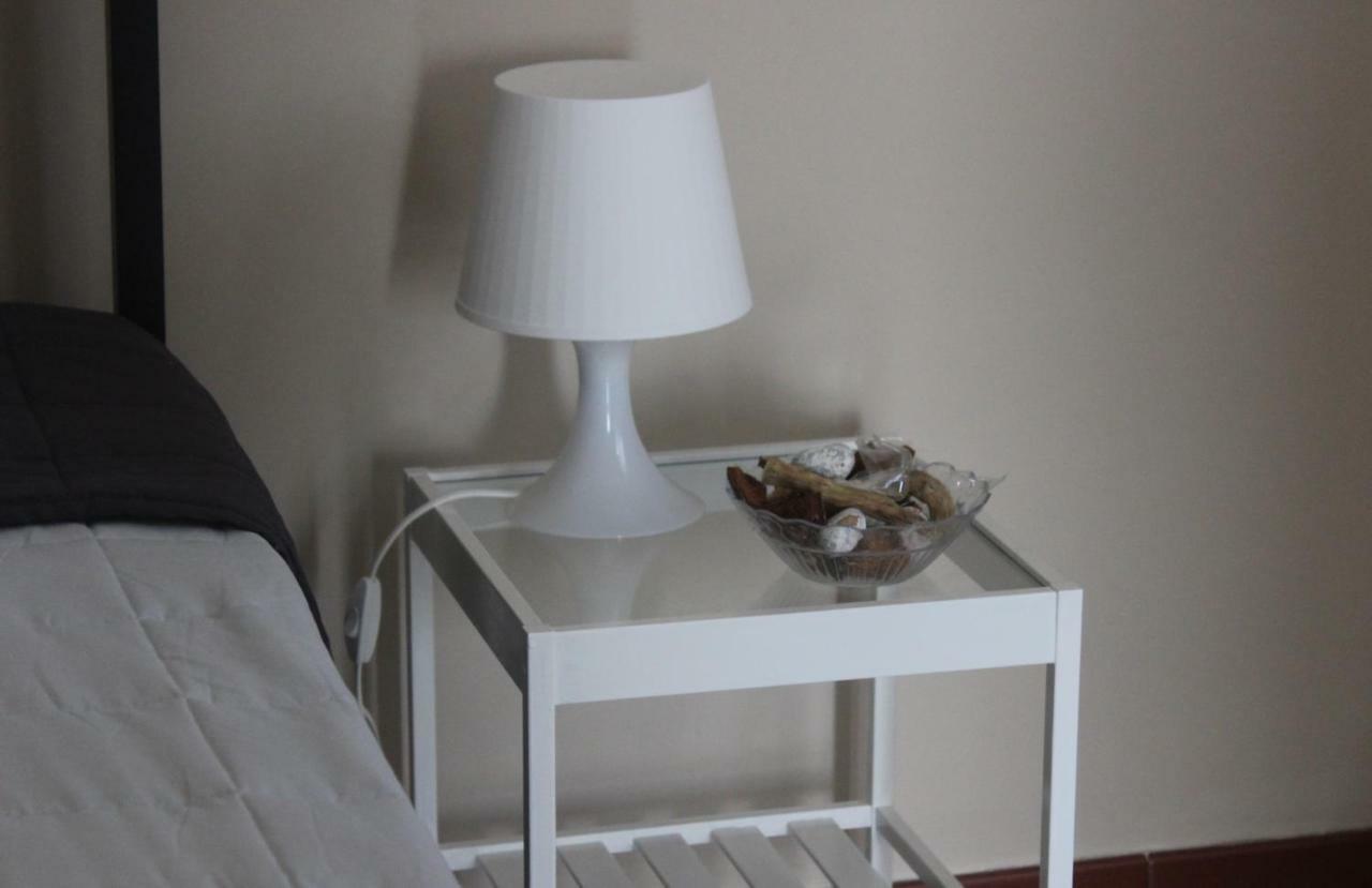Domus Tua Bed & Breakfast Пиетрелчина Екстериор снимка